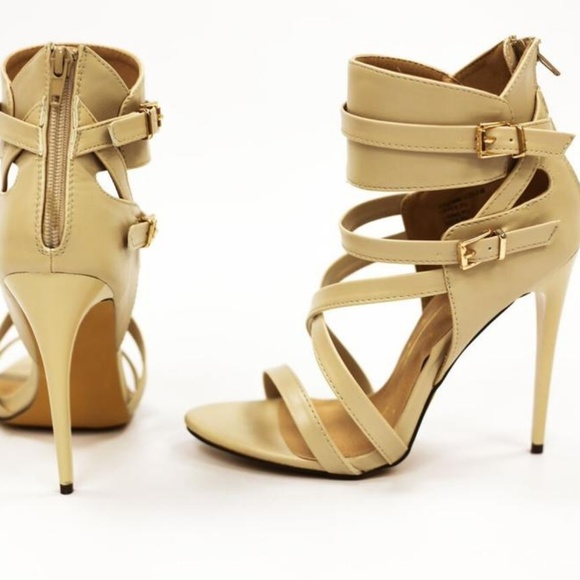 *NEW* Cream/Beige Strappy heel - Picture 2 of 2